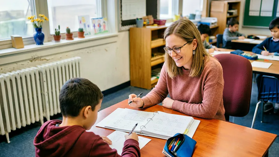 Biskupské gymnázium vyhlašuje výběrové řízení na pozici ASISTENT/KA PEDAGOGA